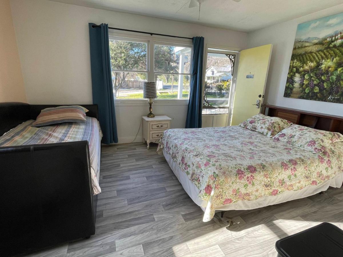 Omeo Clearlake Oaks Glenhaven Eksteriør bilde